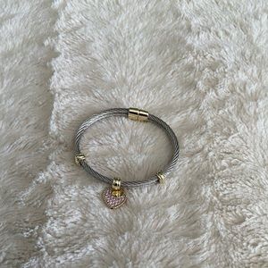 Pink heart mom cable bracelet